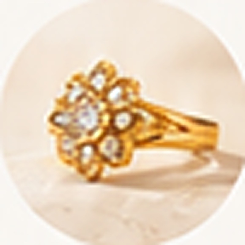 Diamond gold ring